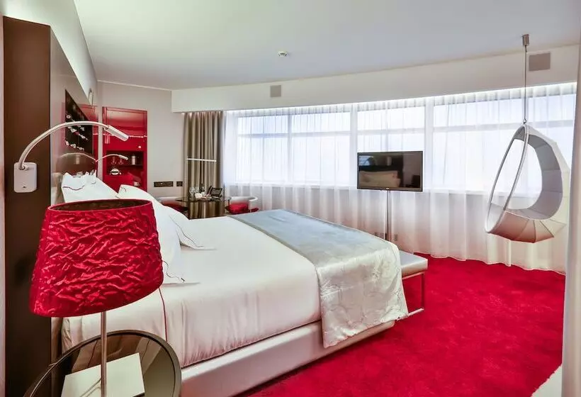 Quarto Premium, Myriad By Sana Hotels