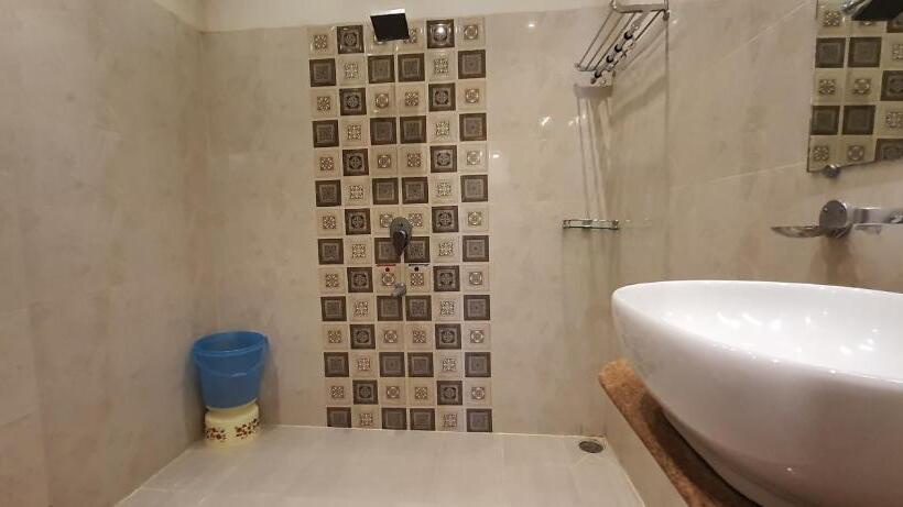 Quarto Deluxe Vista Cidade, Temple On Ganges