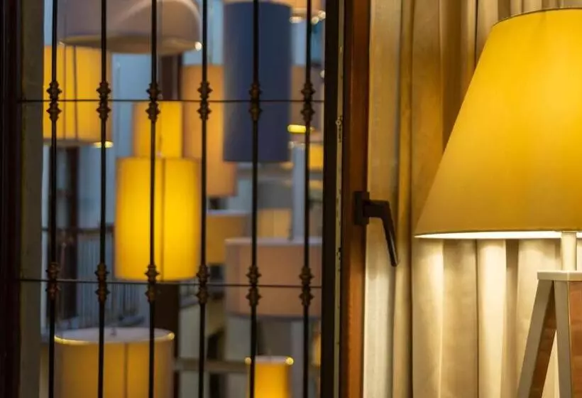 Juniorsviitti, 1850 Hotel Boutique