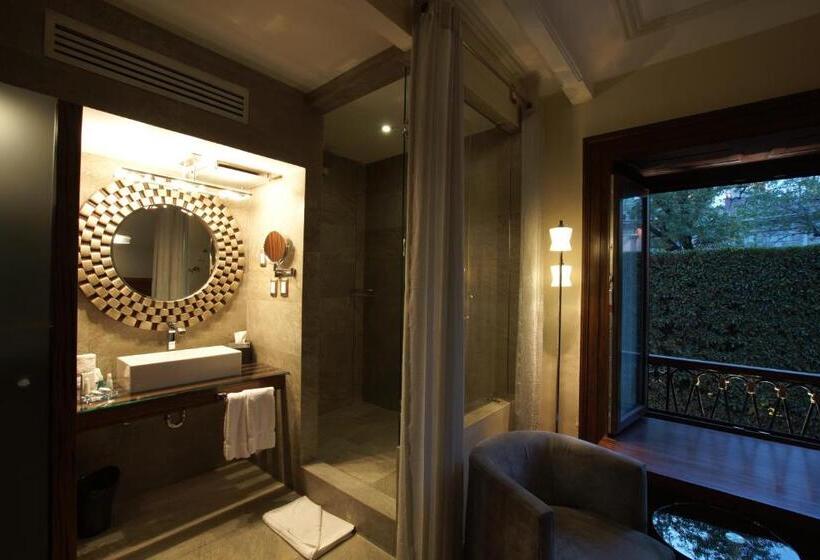 سوییت با چشمانداز باغ, 1850 Hotel Boutique