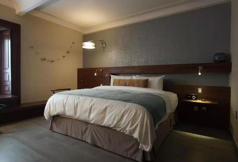 Sviitti Puutarhanäkymä, 1850 Hotel Boutique