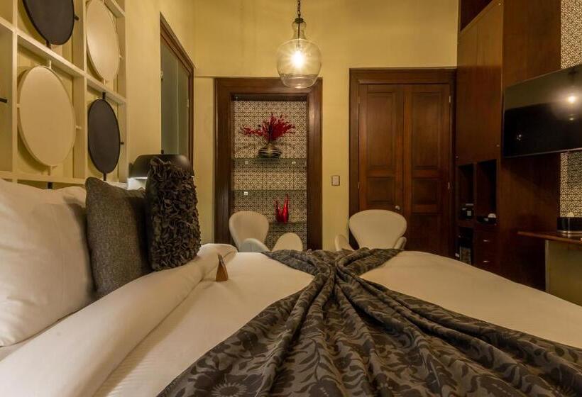 سوییت, 1850 Hotel Boutique