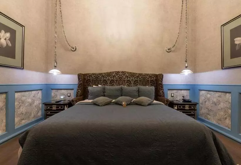 Sviitti Parveke, 1850 Hotel Boutique