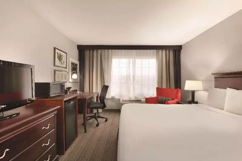 キングサイズベッドのスタンダードルーム, Country Inn & Suites By Radisson, Madison, Al
