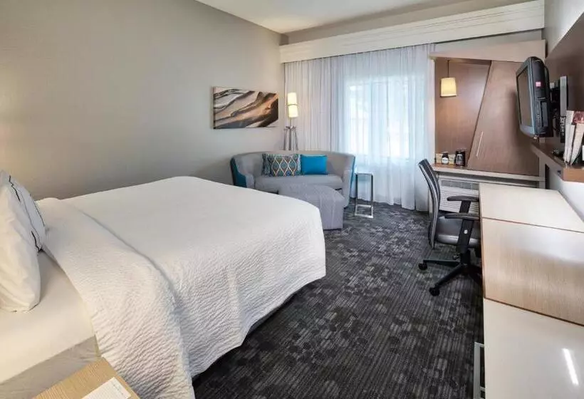 キングサイズベッドのスタンダードルーム, Courtyard By Marriott Rock Hill