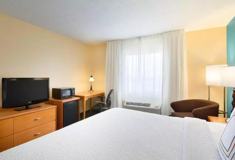 اتاق استاندارد با تخت بزرگ, Fairfield Inn & Suites Bismarck South
