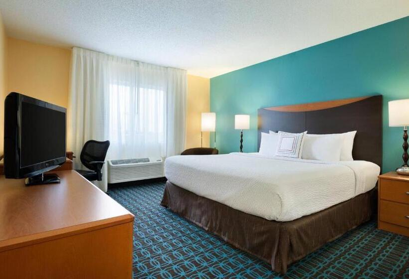 带大床的标准间, Fairfield Inn & Suites Bismarck South