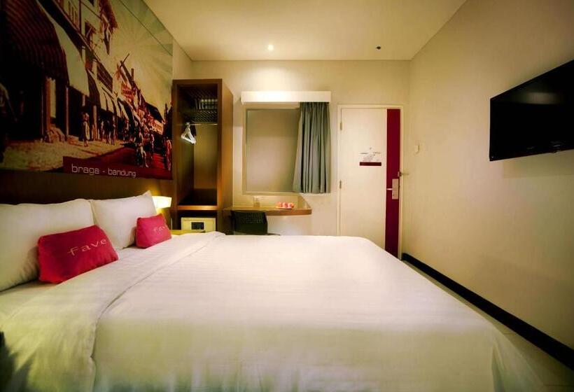 Quarto Estandar, Favehotel Braga