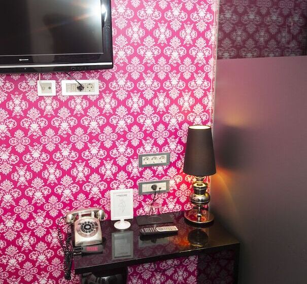 اتاق استاندارد یک نفره, Posada Del Dragon Boutique