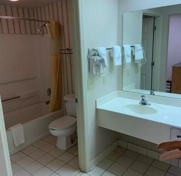 スイート, Executive Inn Yanceyville