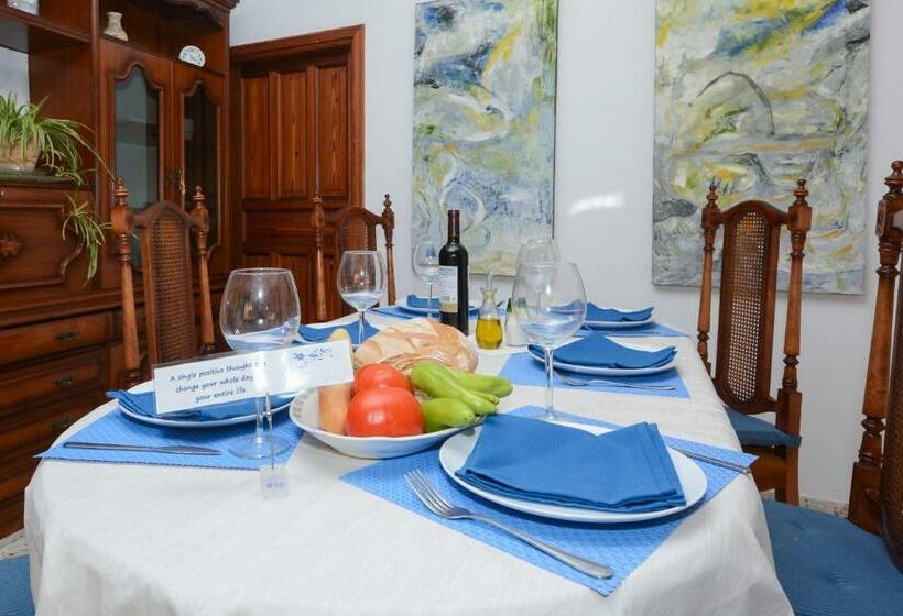 منزل 4 غرف نوم, Alcudia Petit  Turismo De Interior