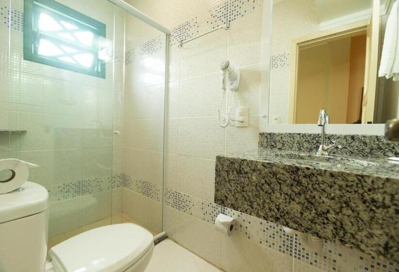 デラックストリプルルーム, Bristol Sabrina Hotel De Charme Joinville