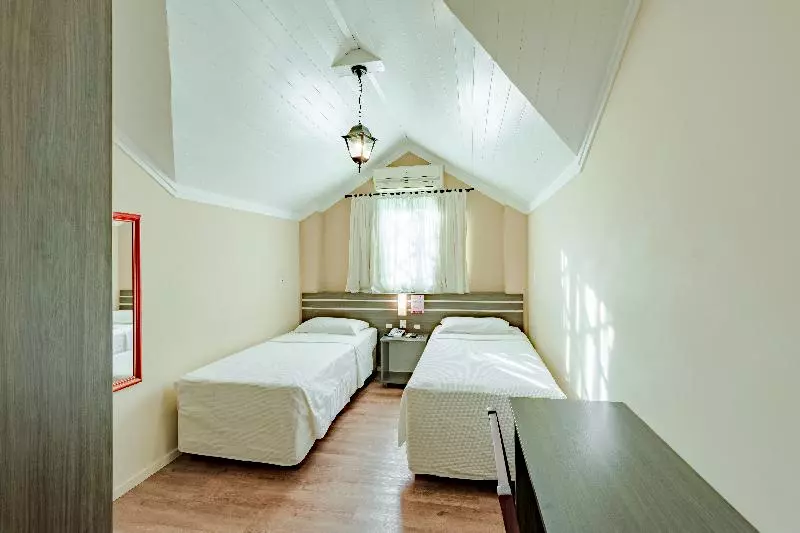 اتاق اجرایی, Bristol Sabrina Hotel De Charme Joinville