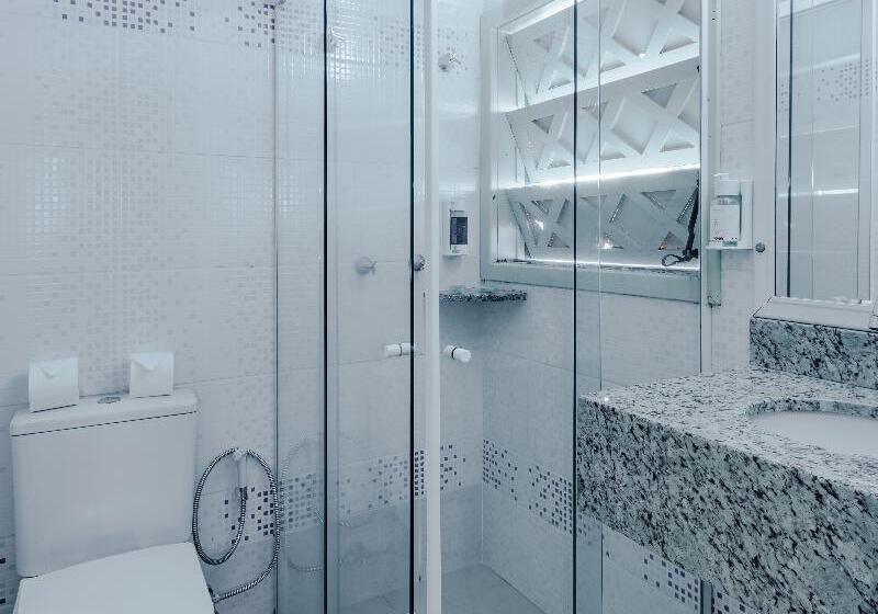 デラックストリプルルーム, Bristol Sabrina Hotel De Charme Joinville