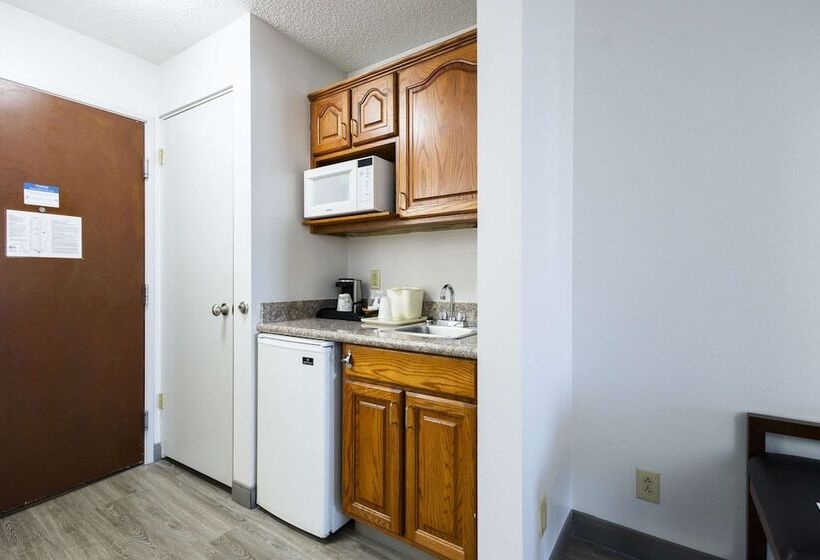 Люкс, Comfort Suites