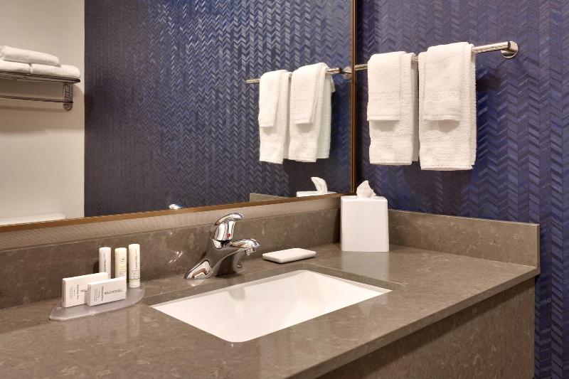 חדר סטנדרט עם מיטת קינג, Fairfield Inn And Suites Sierra Vista