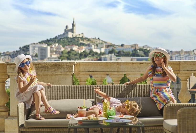 سوئیت جونیور با چشمانداز, Intercontinental Marseille   Hotel Dieu, An Ihg