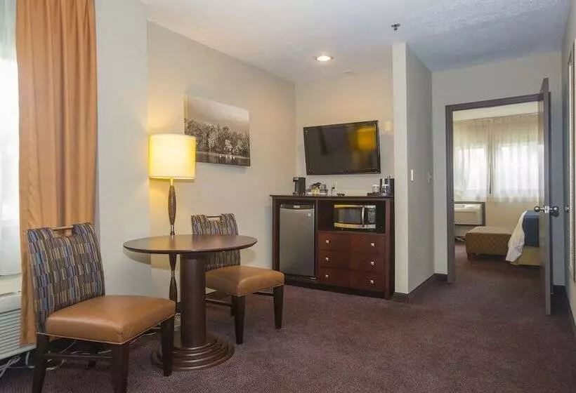 Sviitti, Ivy Court Inn And Suites