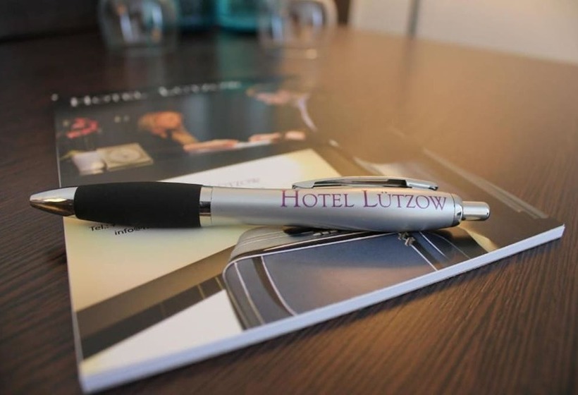 اتاق کلاسیک, Lützow