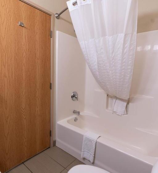 غرفة قياسية سرير كينج, Rapid River Lodge