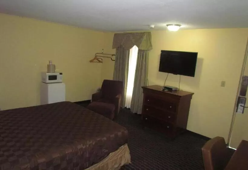 キングサイズベッドのスタンダードルーム, Red Carpet Inn Augusta