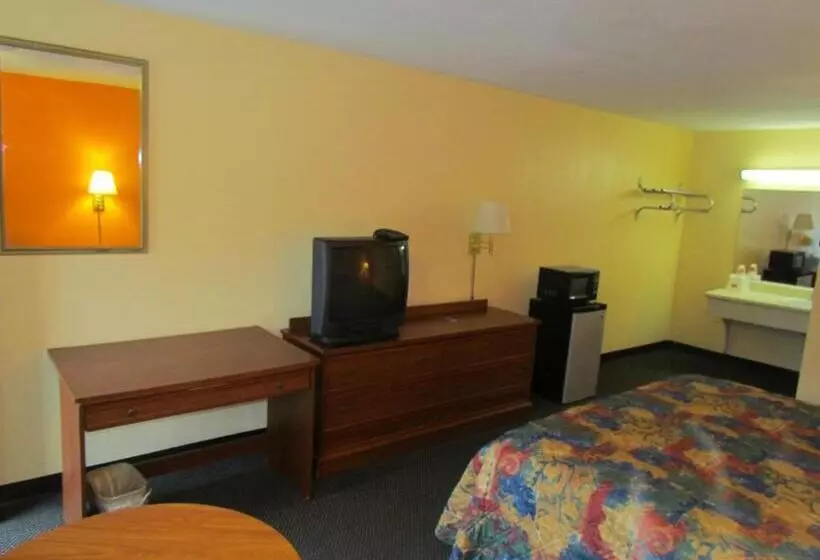 キングサイズベッドのスタンダードルーム, Red Carpet Inn Augusta