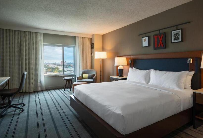 带大床的标准间, Renaissance Dallas Richardson