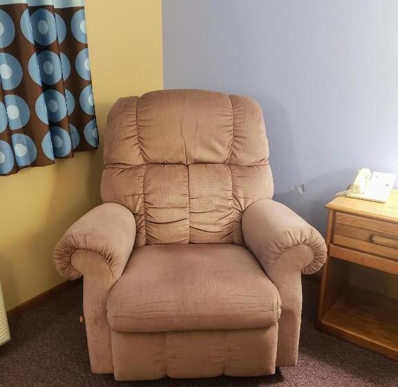 غرفة قياسية, Super 8 By Wyndham Chariton