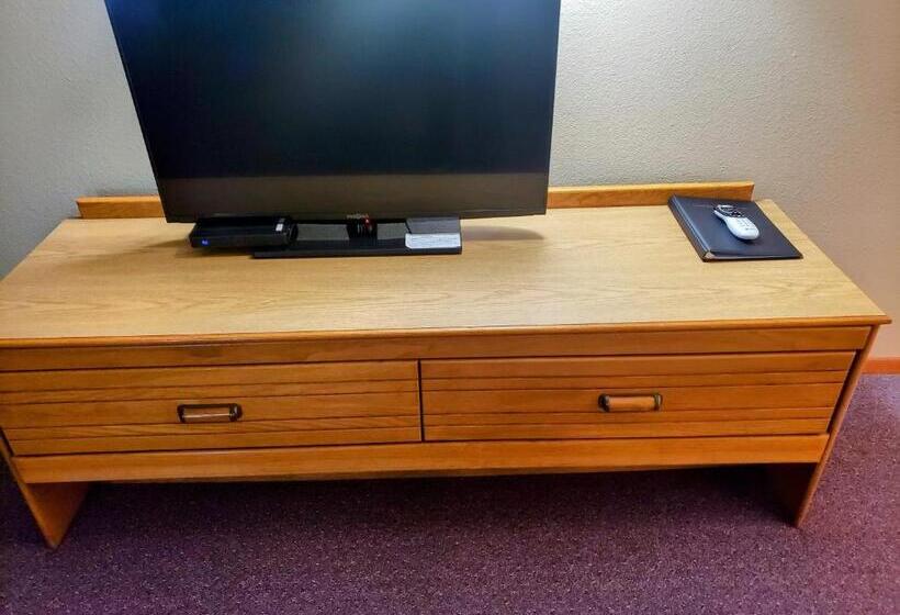 جناح ديلوكس, Super 8 By Wyndham Chariton