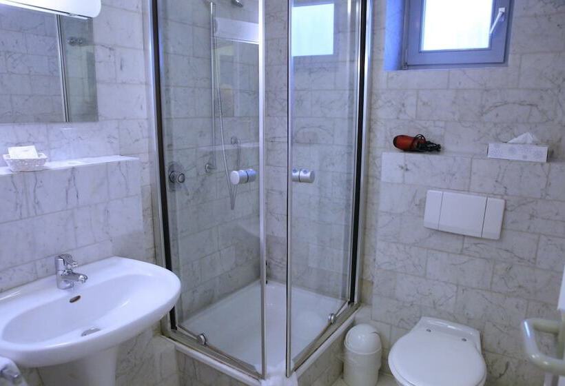 Номер Стандарт Индивидуальный, Waldhotel Wilhelmshöhe