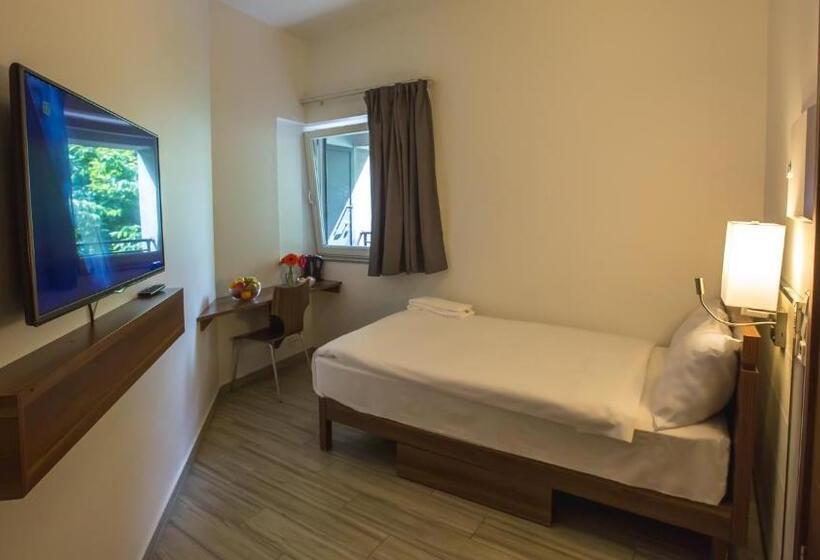اتاق اکونومی, Central City Apartments