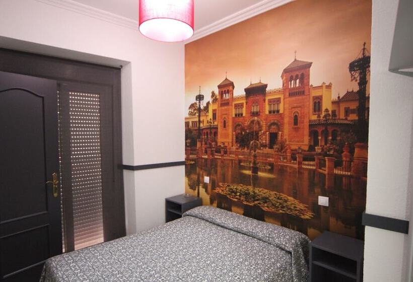 اتاق استاندارد, Hostal Paco´s