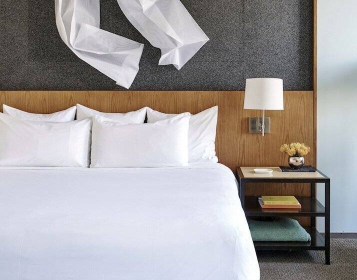 اتاق لوکس, 21c Museum Hotel Louisville