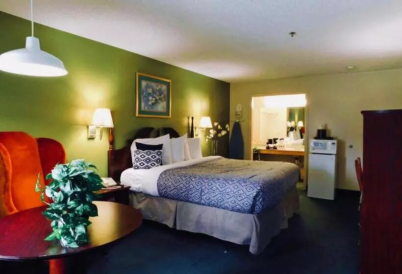 キングサイズベッドのスタンダードルーム, Americas Best Value Inn Rome