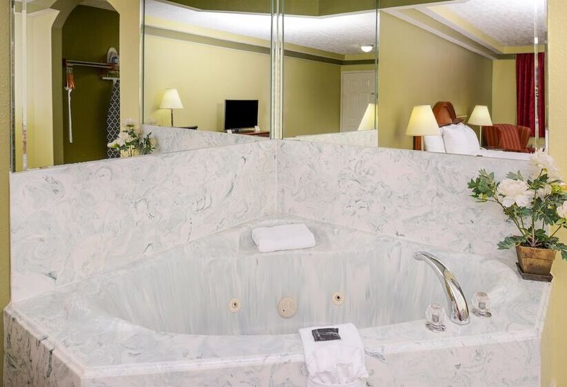 מיטת קינג בסוויטה, Americas Best Value Inn & Suites Waller/prairie View