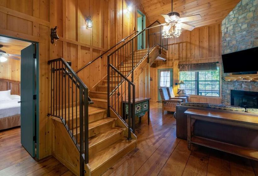 Апартаменты 2 Спальни, Cabins At Green Mountain, Trademark Collection By Wyndham