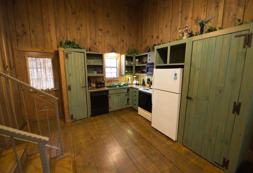 Апартаменты 2 Спальни, Cabins At Green Mountain, Trademark Collection By Wyndham