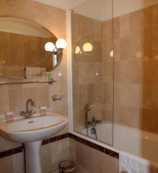 חדר יוקרתי, Chateau De La Rozelle