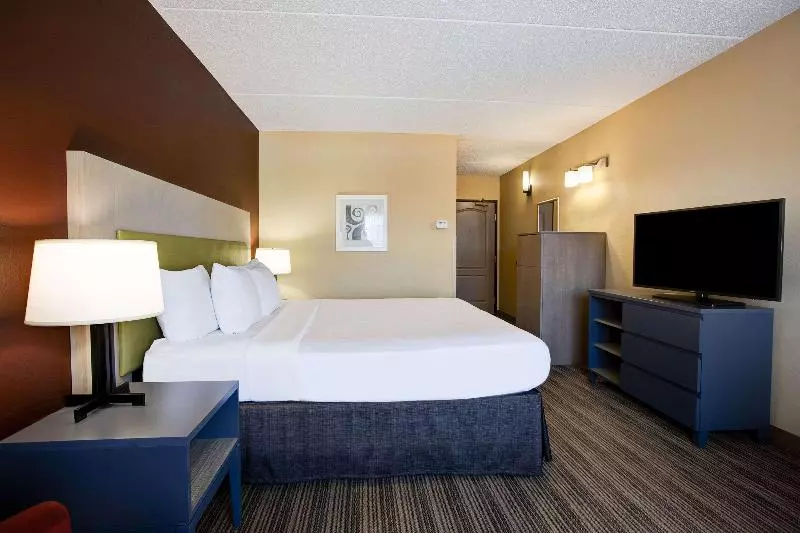 Standard-huone King-vuode, Comfort Inn & Suites St. Paul Northeast