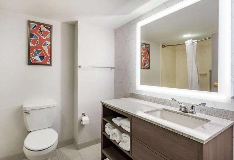 带按摩浴盆的套房, Comfort Suites Ocean City West