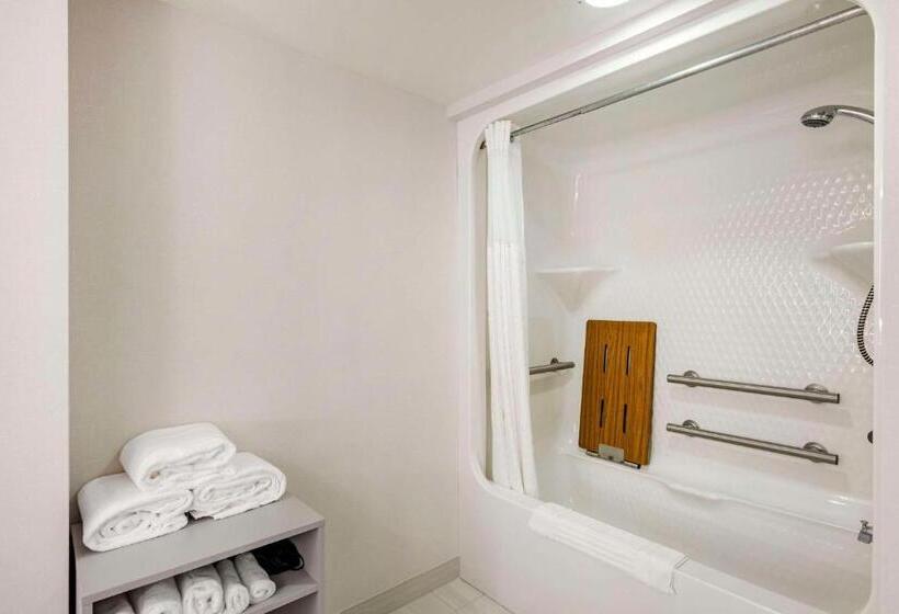 适合残疾人士使用的套间, Comfort Suites Ocean City West