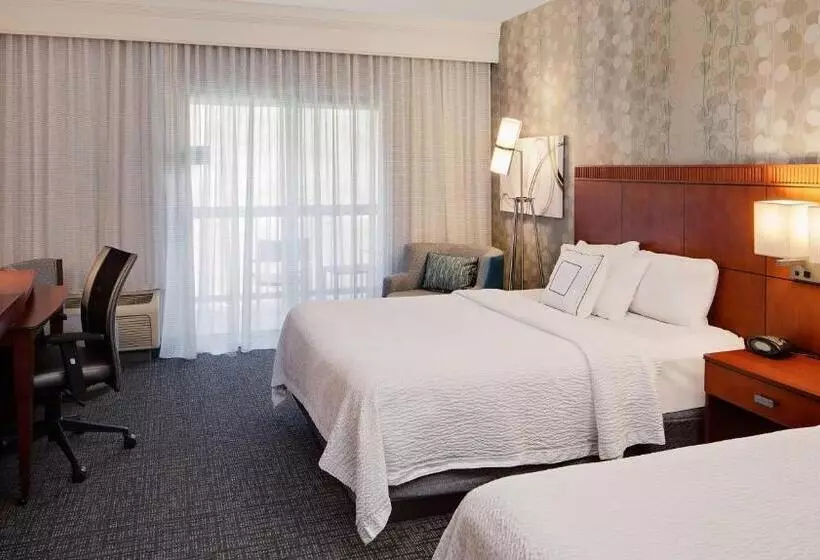 デラックスルーム, Courtyard By Marriott Pittsburgh West Homestead Waterfront