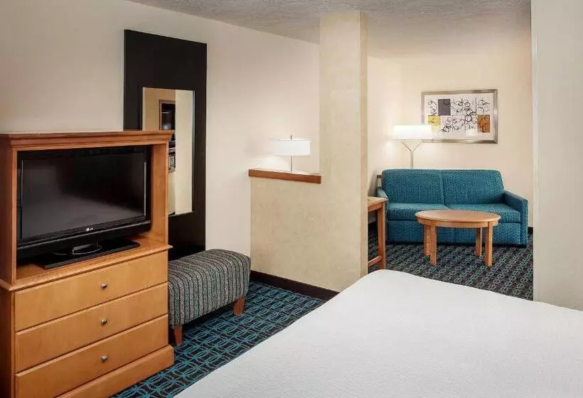 キングサイズベッドのエクゼクティブ, Fairfield Inn & Suites By Marriott Anchorage Midtown