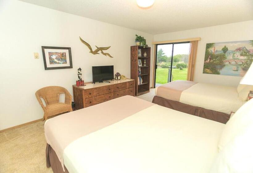 شقة غرفة واحدة مطلة على حمام السباحة, Grey Gull