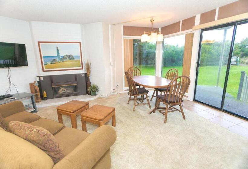 شقة غرفة واحدة مطلة على حمام السباحة, Grey Gull