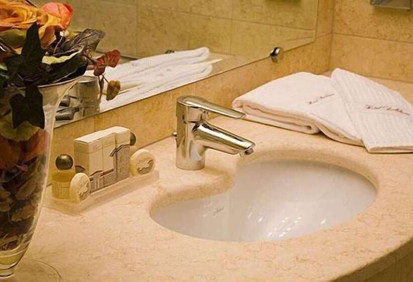 标准间, Purlilium