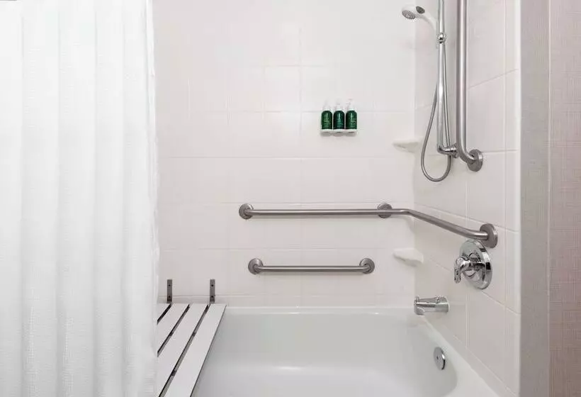 スイート, Residence Inn Wayne