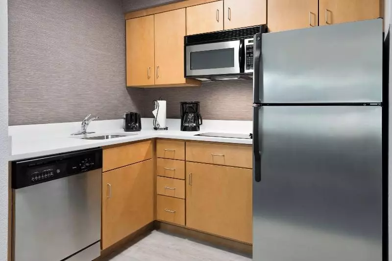 キングサイドベッドのスタンダードワンルーム, Residence Inn Wayne
