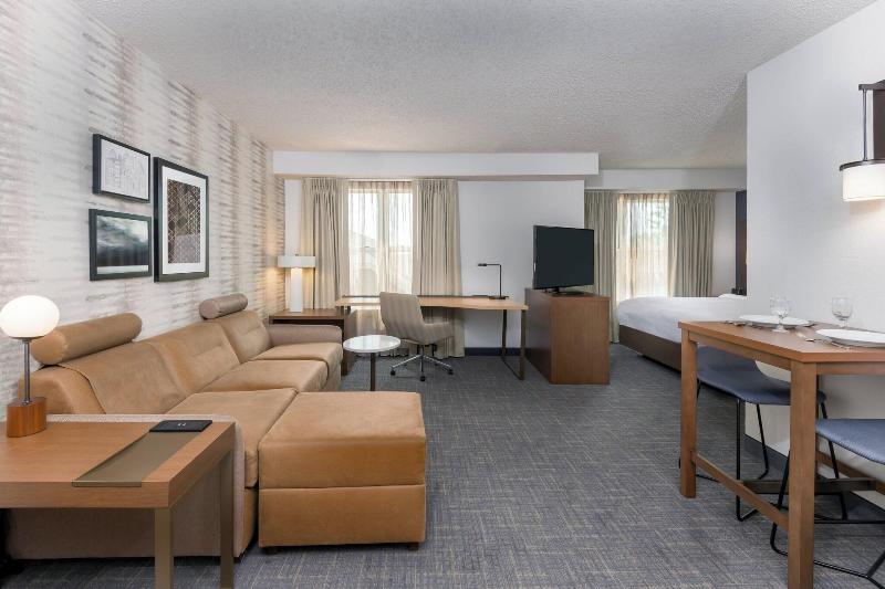 스탠다드 스튜디오 킹침대, Residence Inn Wayne