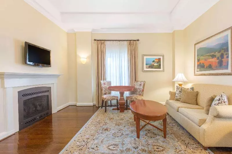 キングサイズベッドのスイートルーム, The George Washington A Wyndham Grand